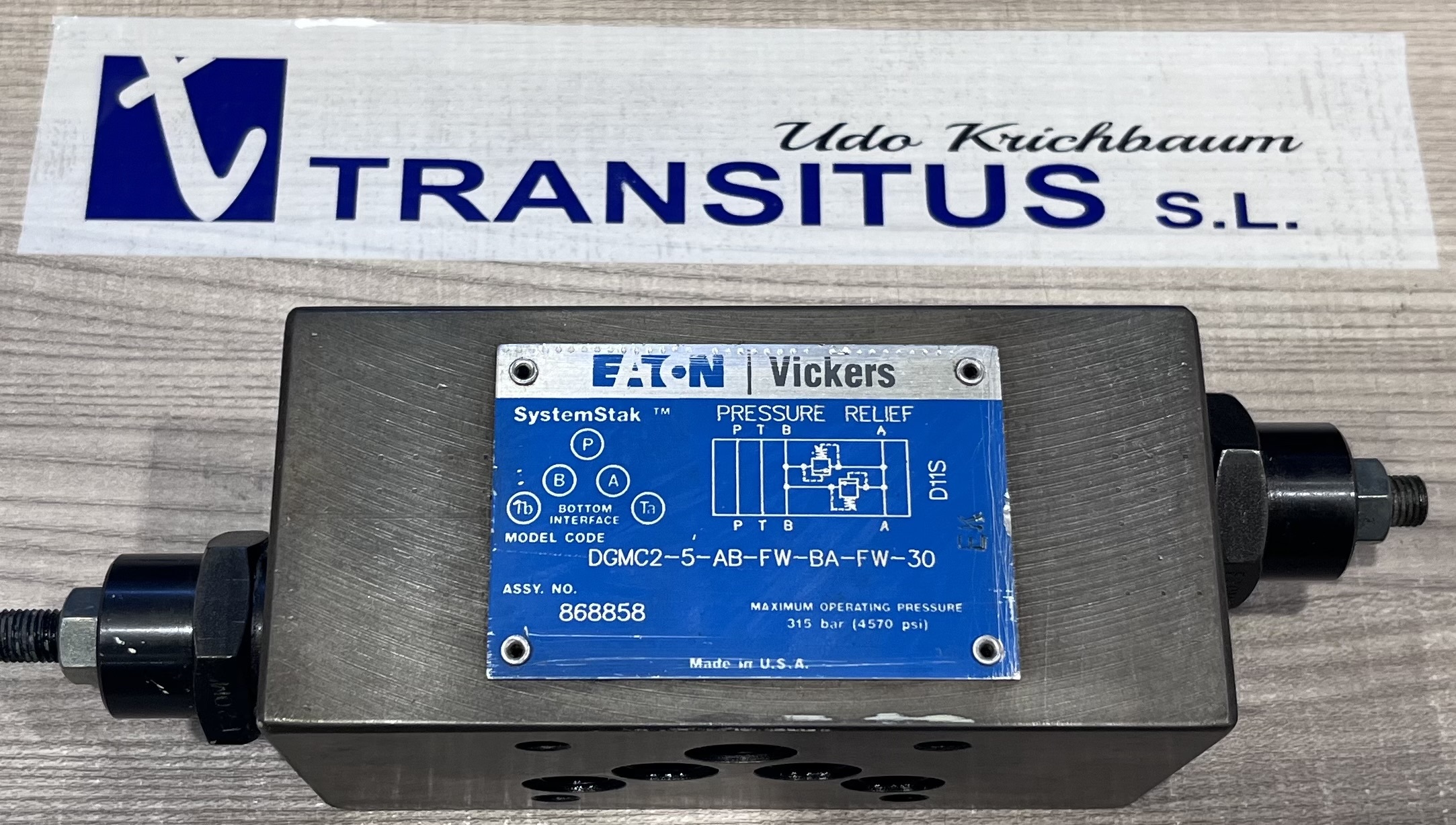 HYDRAULIC VALVE vickers